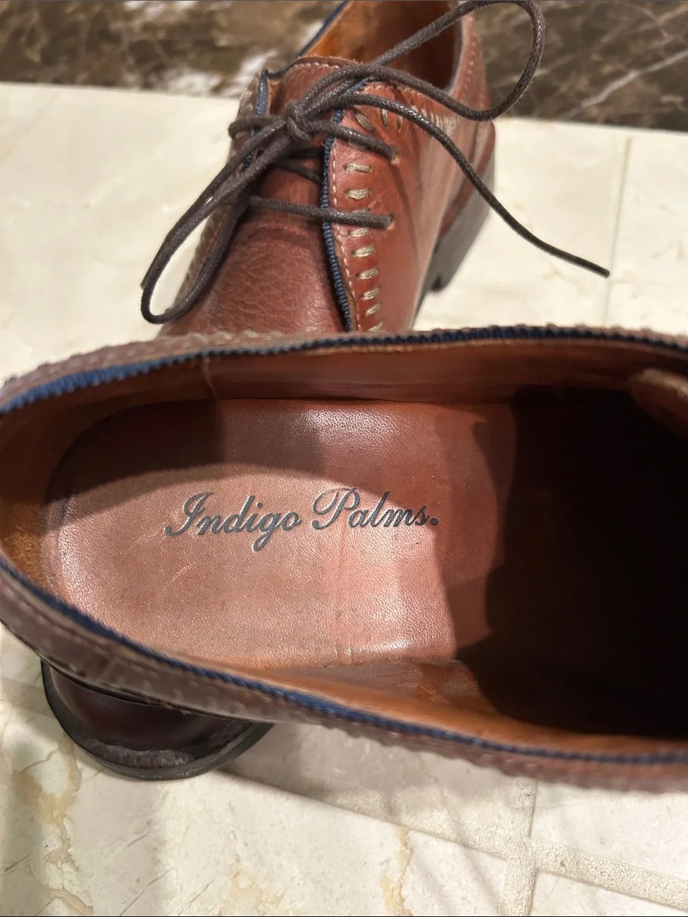 Tommy Bahama Men's Chestnut Brown Leather Lace-Up Oxfords